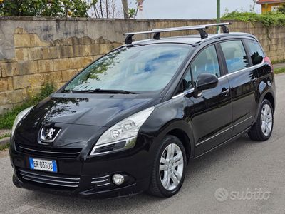 usata Peugeot 5008 7posti 1.6hdi anno 2013