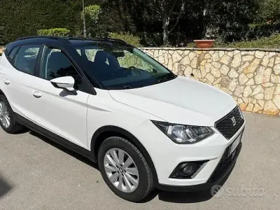 Usata Seat Arona 95 CV (69 kW) 2019 Bianco SUV
