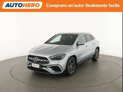 Gebraucht Mercedes GLA200 AMG Line Premium 150 PS (110 kW) 2025 Silber SUV