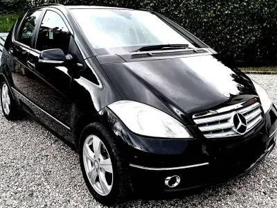 Usata Mercedes A180 Avantgarde 109 CV (80 kW) 2009 Nero Monovolume