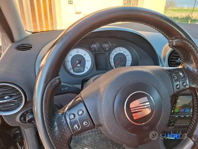 Usata Seat Ibiza 2008 Nero Monovolume