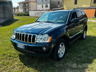 Usata Jeep Grand Cherokee Laredo 218 CV (160 kW) 2006 Blu SUV