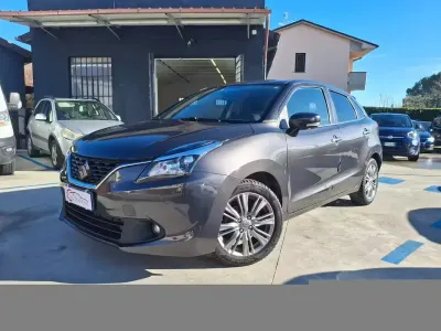 Usata Suzuki Baleno 111 CV (81 kW) 2017 Grigio Berlina