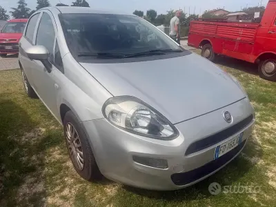 Brugt Fiat Punto Street 77 HK (56 kW) 2016 Grå Hatchback