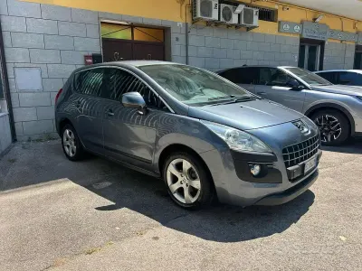 Usata Peugeot 3008 111 CV (81 kW) 2012 Grigio Station wagon