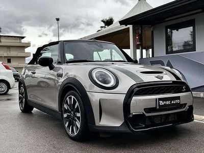 Usata Mini Cooper S Cabriolet 178 CV (130 kW) 2023 Beige Cabrio