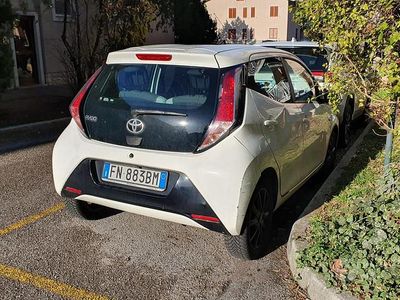 Usata Toyota Aygo 69 CV (50 kW) 2018 Utilitaria
