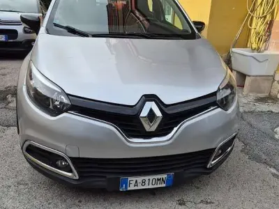 Usata Renault Captur 90 CV (66 kW) 2015 SUV