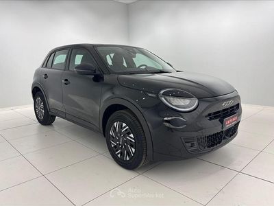 Nuova Fiat 600 101 CV (74 kW) 2026 Nero SUV