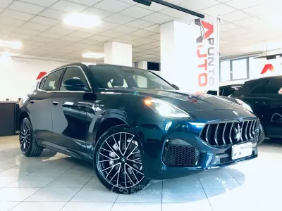 Begagnad Maserati Grecale GT 300 HK (220 kW) 2023 Blå SUV