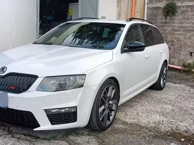 Usata Skoda Octavia RS 184 CV (135 kW) 2016 Bianco Station wagon