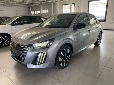 Nuova Peugeot 208 Allure 101 CV (74 kW) 2025 Grigio artense Utilitaria