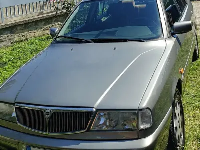 Usata Lancia Dedra 103 CV (75 kW) 1999 Berlina