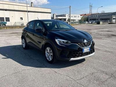 Usata Renault Captur Zen 101 CV (74 kW) 2022 Nero SUV