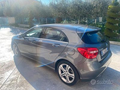 Usata Mercedes A200 136 CV (100 kW) 2013 Grigio Berlina