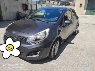 usata Kia Rio 3ª serie - 2013