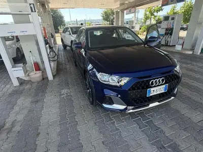 Usata Audi A1 95 CV (69 kW) 2023 Bluazzurro SUV