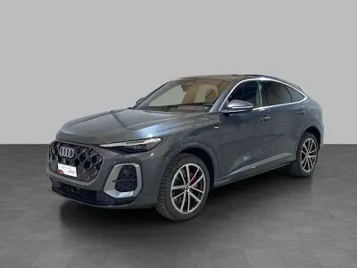 Usata Audi Q5 Sportback S-Line 204 CV (150 kW) 2025 Grigio tambora metallizzato SUV