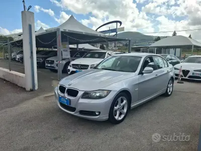 Usata BMW 320 177 CV (130 kW) 2010 Grigio Berlina