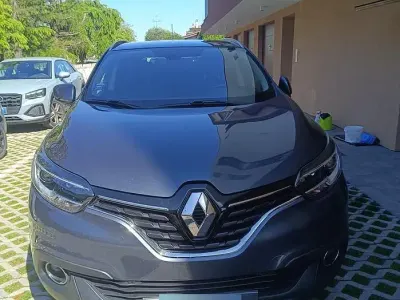 Second-hand Renault Kadjar 110 CP (80 kW) 2018 Gri SUV