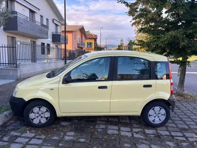 Usata Fiat Panda 54 CV (39 kW) 2006 Giallo Utilitaria