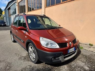 Occasion Renault Scénic II Exception 130 PK (95 kW) 2007 Oranje MPV