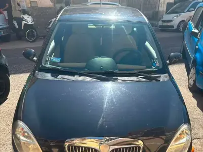 Usata Lancia Ypsilon 60 CV (44 kW) 2006 Nero Utilitaria