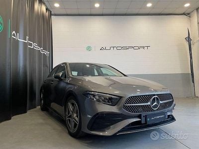 Usata Mercedes A200 AMG line 163 CV (119 kW) 2024 Grigio Berlina
