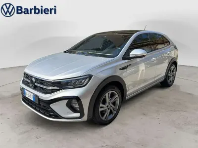 Usata VW Taigo R-line 110 CV (80 kW) 2023 Argento SUV