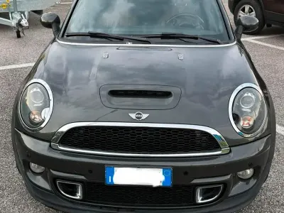 Usata Mini Cooper SD Cabriolet 143 CV (105 kW) 2012 Grigio Cabrio