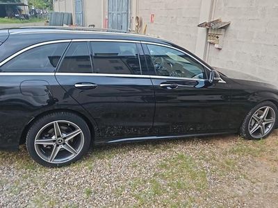 Usata Mercedes C220 AMG 125 CV (91 kW) 2017 Nero Station wagon