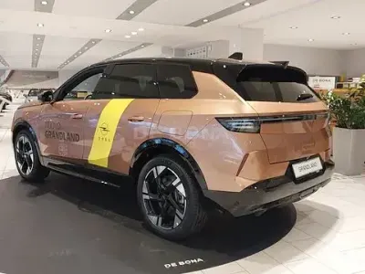Nuova Opel Grandland Electric 156 kW (213 CV) 2025 SUV