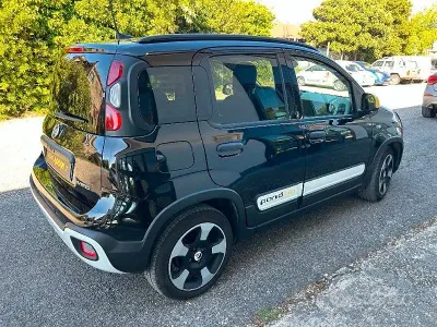 Usata Fiat Panda Cross Cross 69 CV (50 kW) 2025 Nero Utilitaria