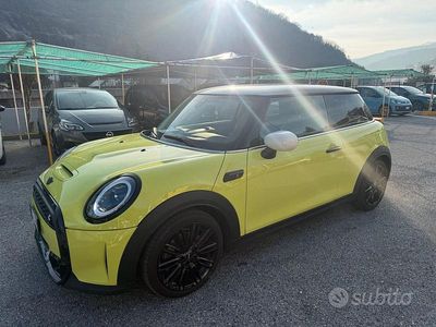 Usata Mini Cooper S 178 CV (130 kW) 2022 Giallo Utilitaria
