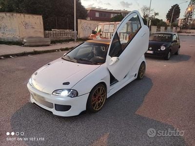 Usata Opel Tigra 106 CV (77 kW) 1998 Bianco Coupé