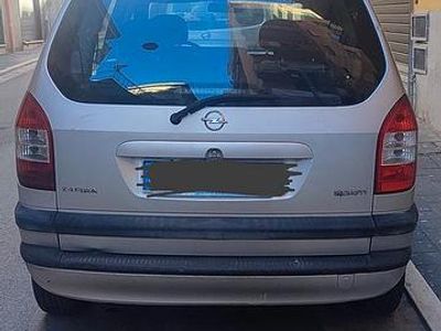 Usata Opel Zafira 2004 Grigio Monovolume