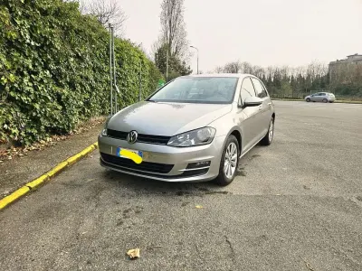 Usata VW Golf VII Comfortline 110 CV (80 kW) 2014 Berlina