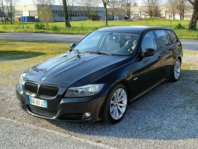 Usata BMW 320 177 CV (130 kW) 2009 Nero Station wagon