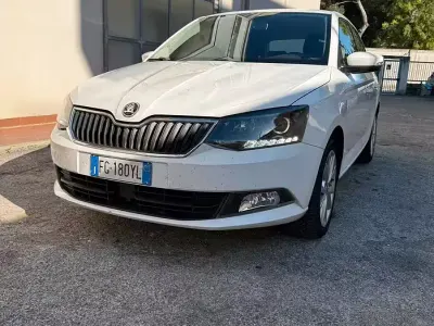 Usata Skoda Fabia 90 CV (66 kW) 2017 Bianco Berlina