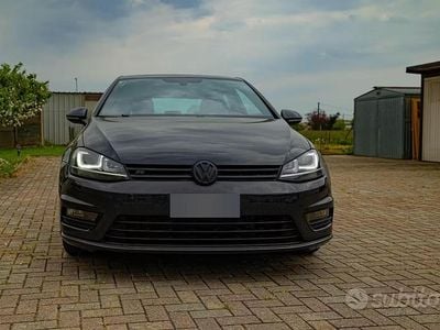 Usata VW Golf VII R-line 125 CV (91 kW) 2015 Grigio Berlina