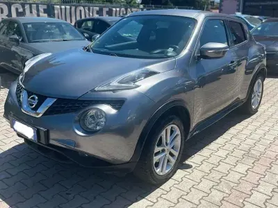 Gebraucht Nissan Juke Tekna 116 PS (85 kW) 2016 Grau SUV