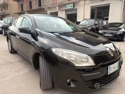Usata Renault Mégane Dynamique 110 CV (80 kW) 2009 Nero Berlina