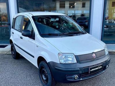 Usata Fiat Panda 4x4 69 CV (50 kW) 2010 Bianco Utilitaria