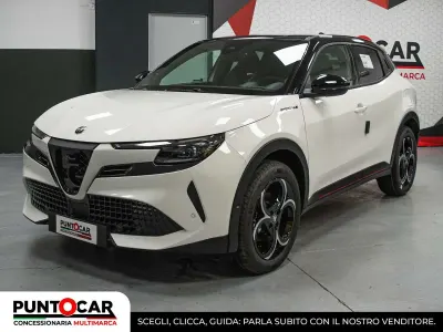 Nuova Alfa Romeo GT Junior Ti 145 CV (106 kW) 2026 Bianco SUV