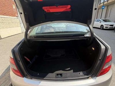 Begagnad Mercedes C180 Avantgarde 156 HK (114 kW) 2009 Sedan