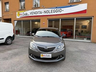 Usata Lancia Ypsilon S 69 CV (50 kW) 2024 Grigio Utilitaria