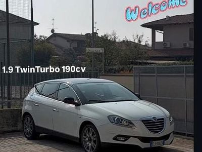 Usata Lancia Delta 189 CV (139 kW) 2011 Bianco Utilitaria