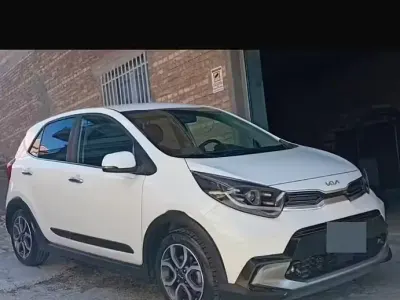 Usata Kia Picanto X-Line 65 CV (47 kW) 2022 Utilitaria