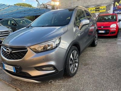 Usata Opel Mokka 140 CV (102 kW) 2018 Argento SUV