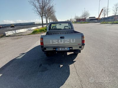 usata Isuzu Pick up 2.5 td